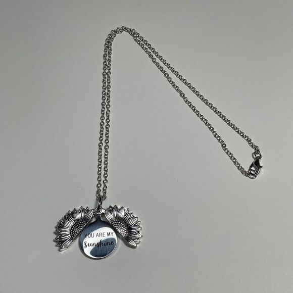 Sunflower Zinc Alloy NWT - Picture 7 of 14